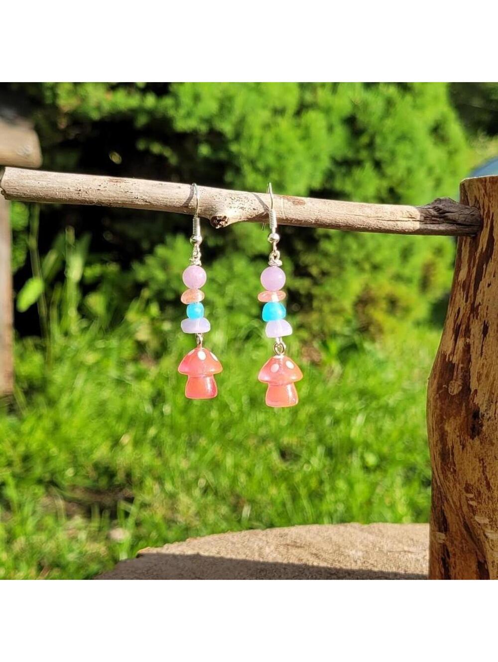 ✨️2 for $5✨️ Pastel mushroom & crystal earrings. 🍄✨️